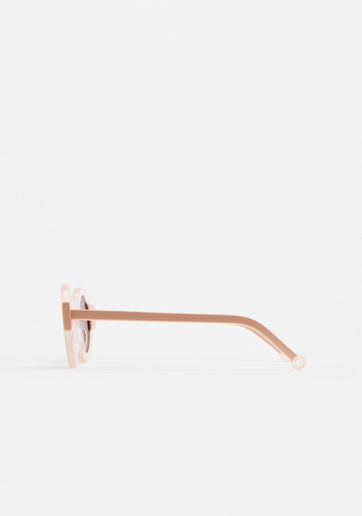 82230129 - 82230129-2.jpg