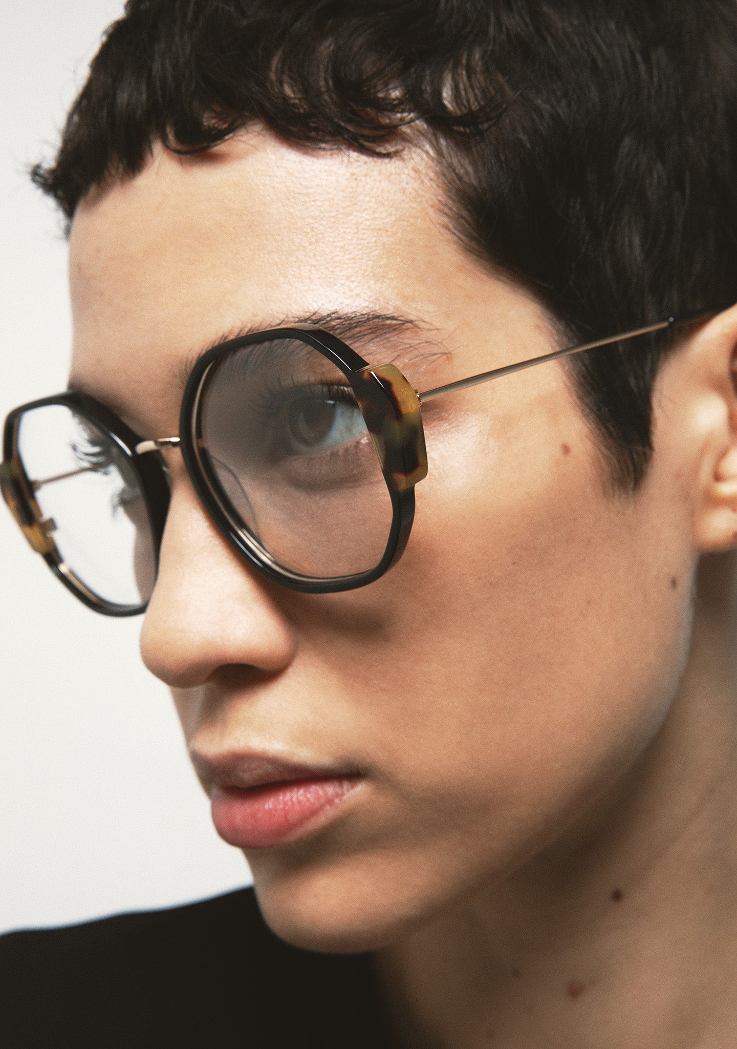 A006401 - A006401-12.jpg