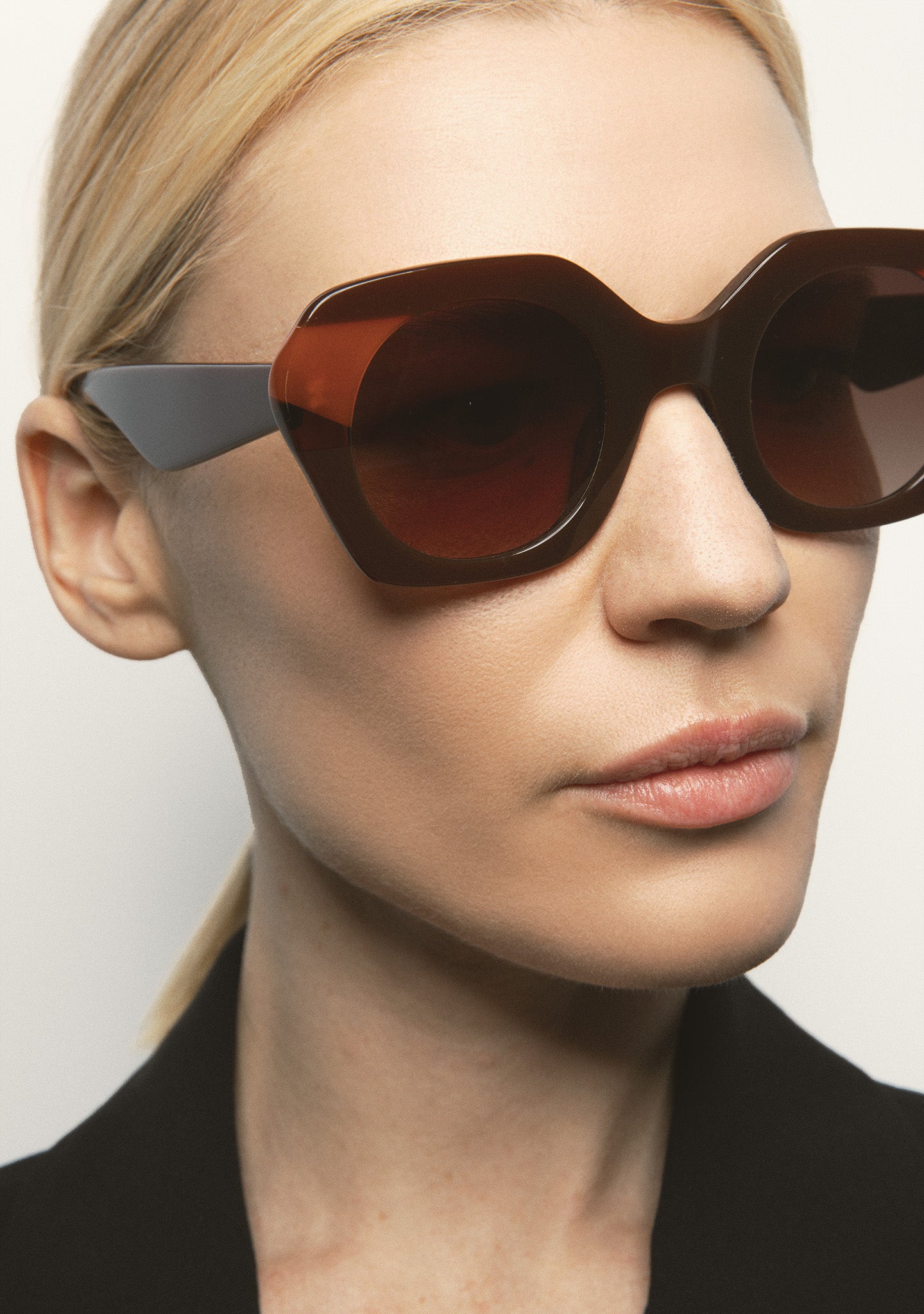 A016808 - A016808-12.jpg