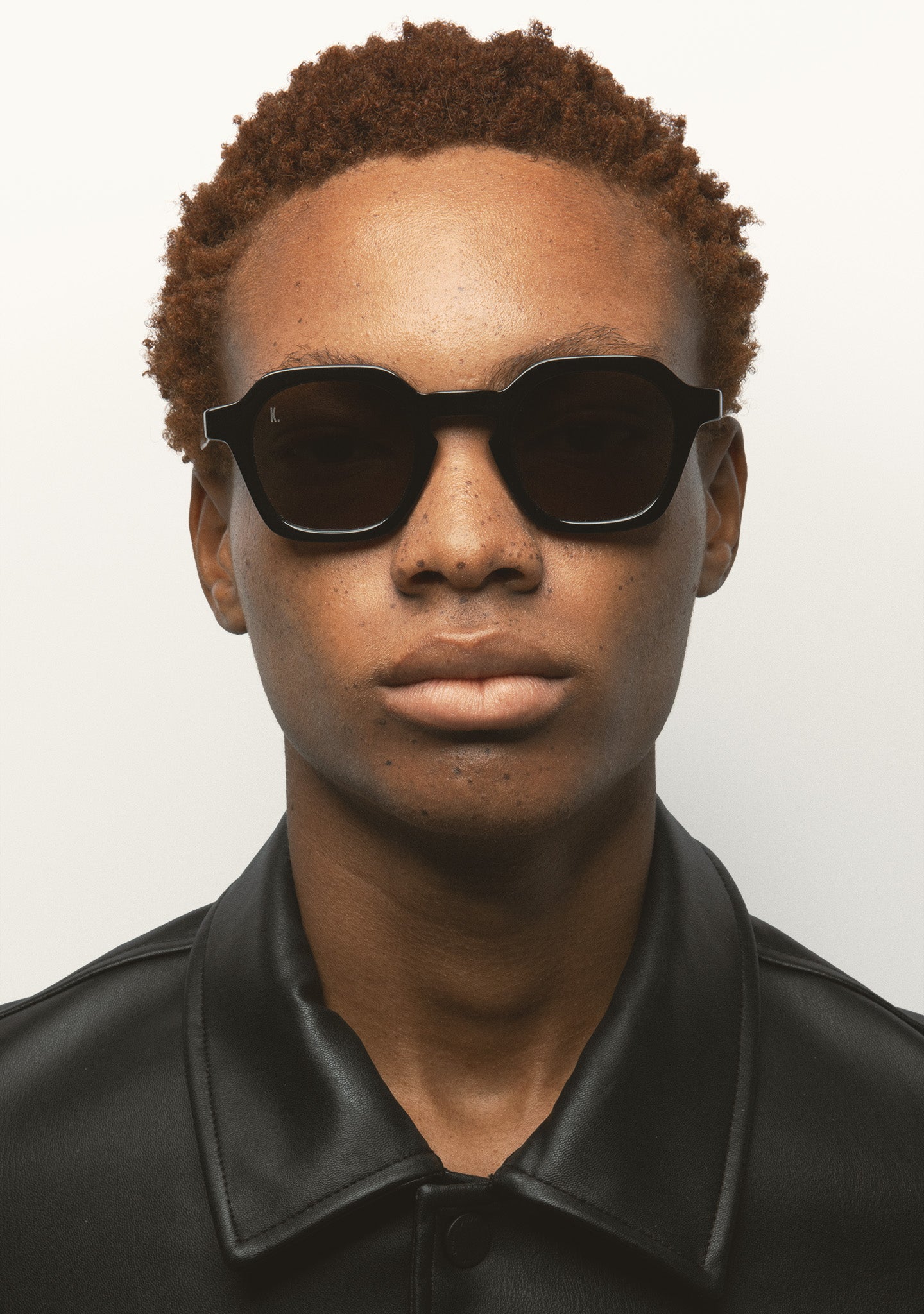 A025605 - A025605-21.jpg