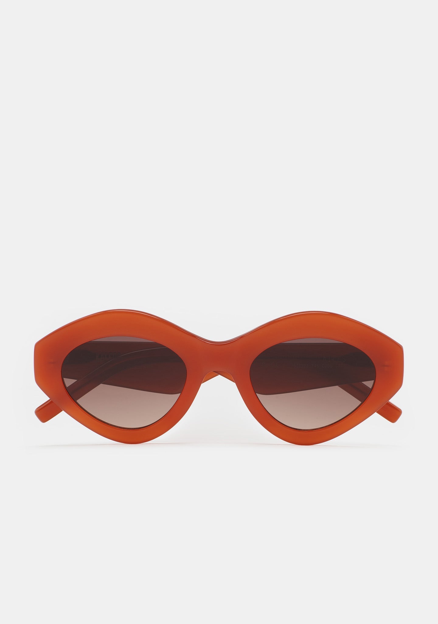 Ailes Milky Orange