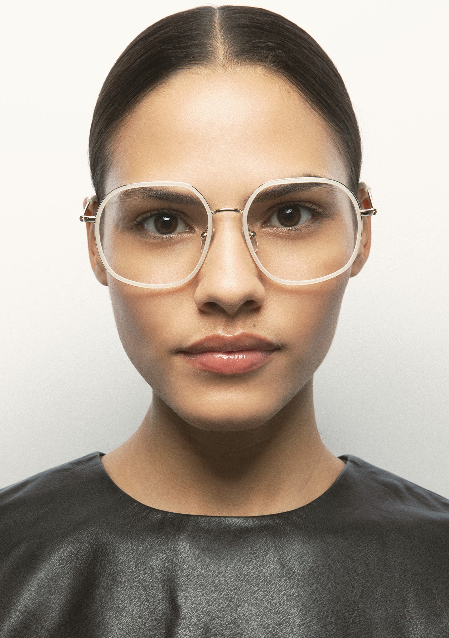 A032104 - A032104-11.jpg