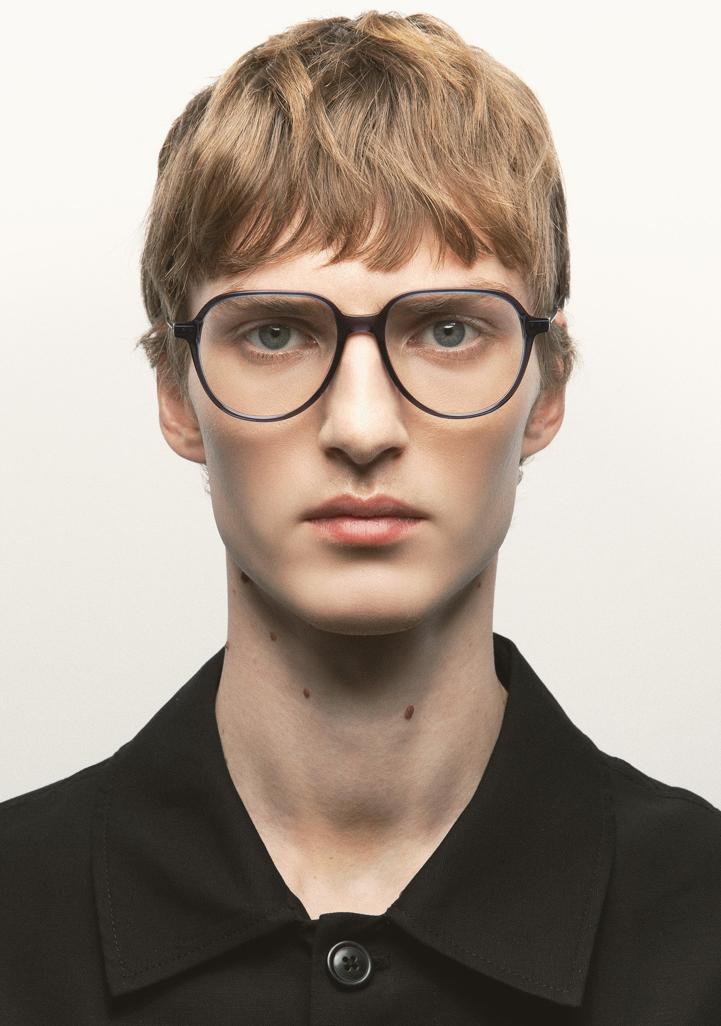 A032203 - A032203-21.jpg