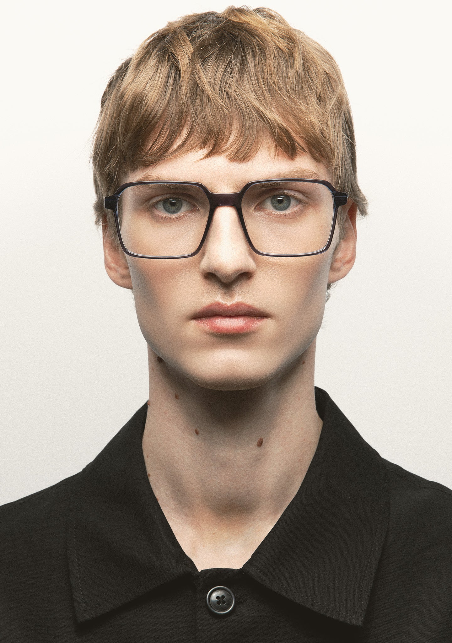 A032303 - A032303-21.jpg