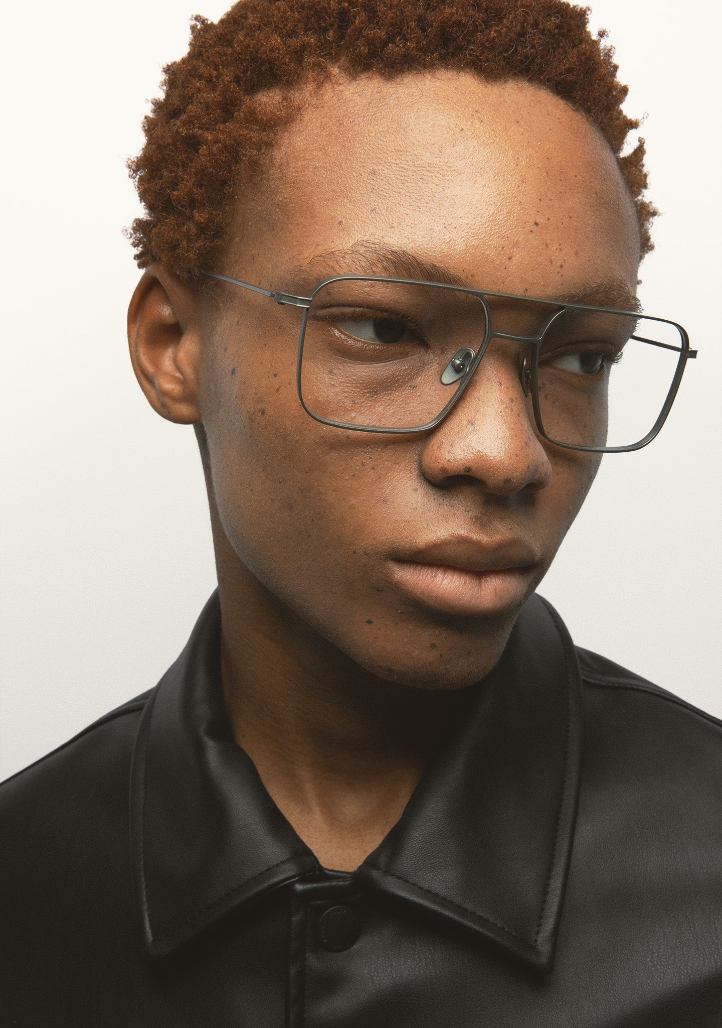 A033004 - A033004-22.jpg