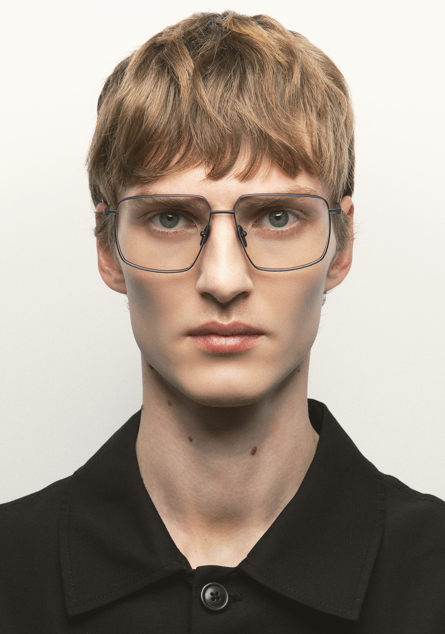 A033103 - A033103-21.jpg