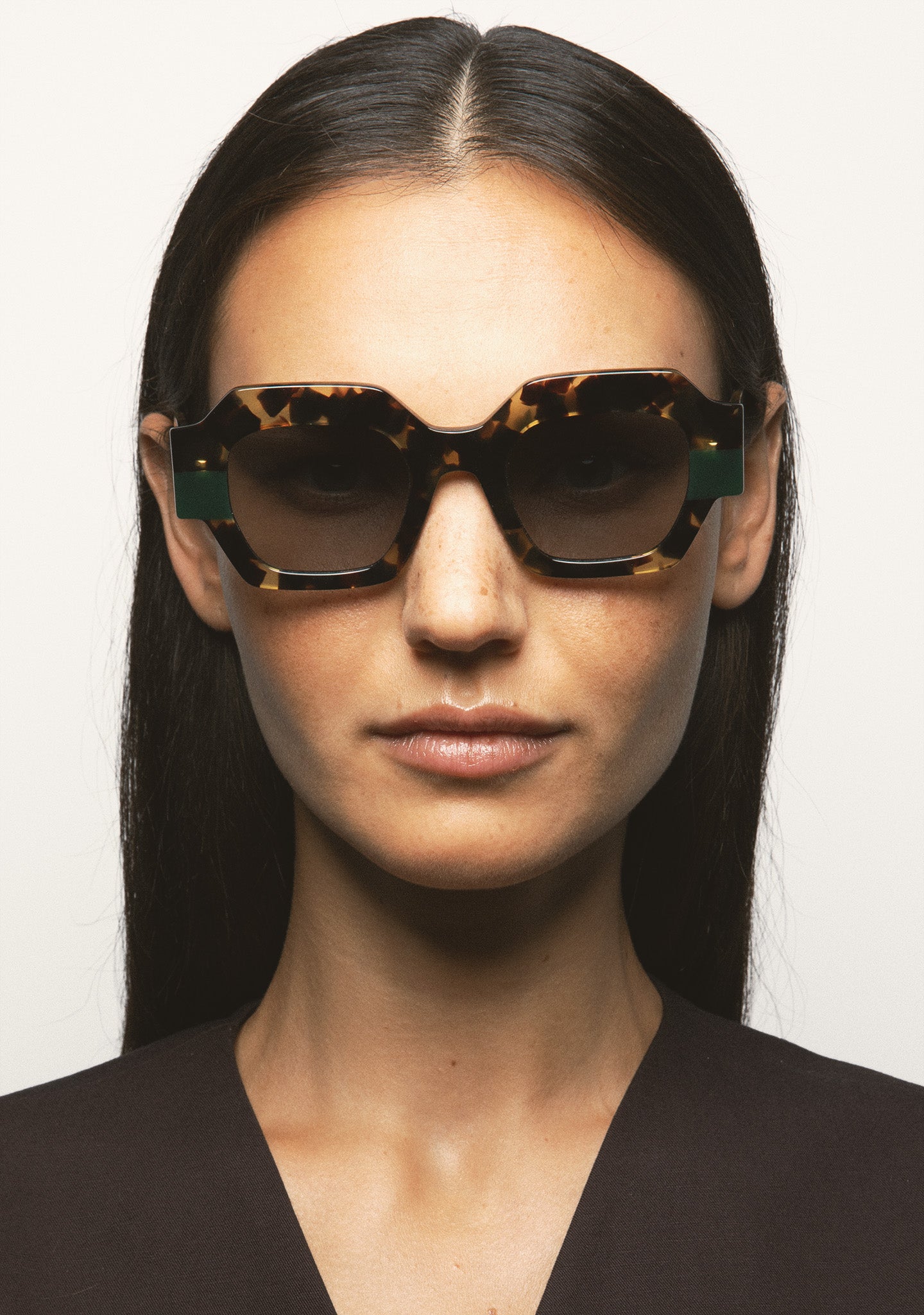 A033605 - A033605-11.jpg