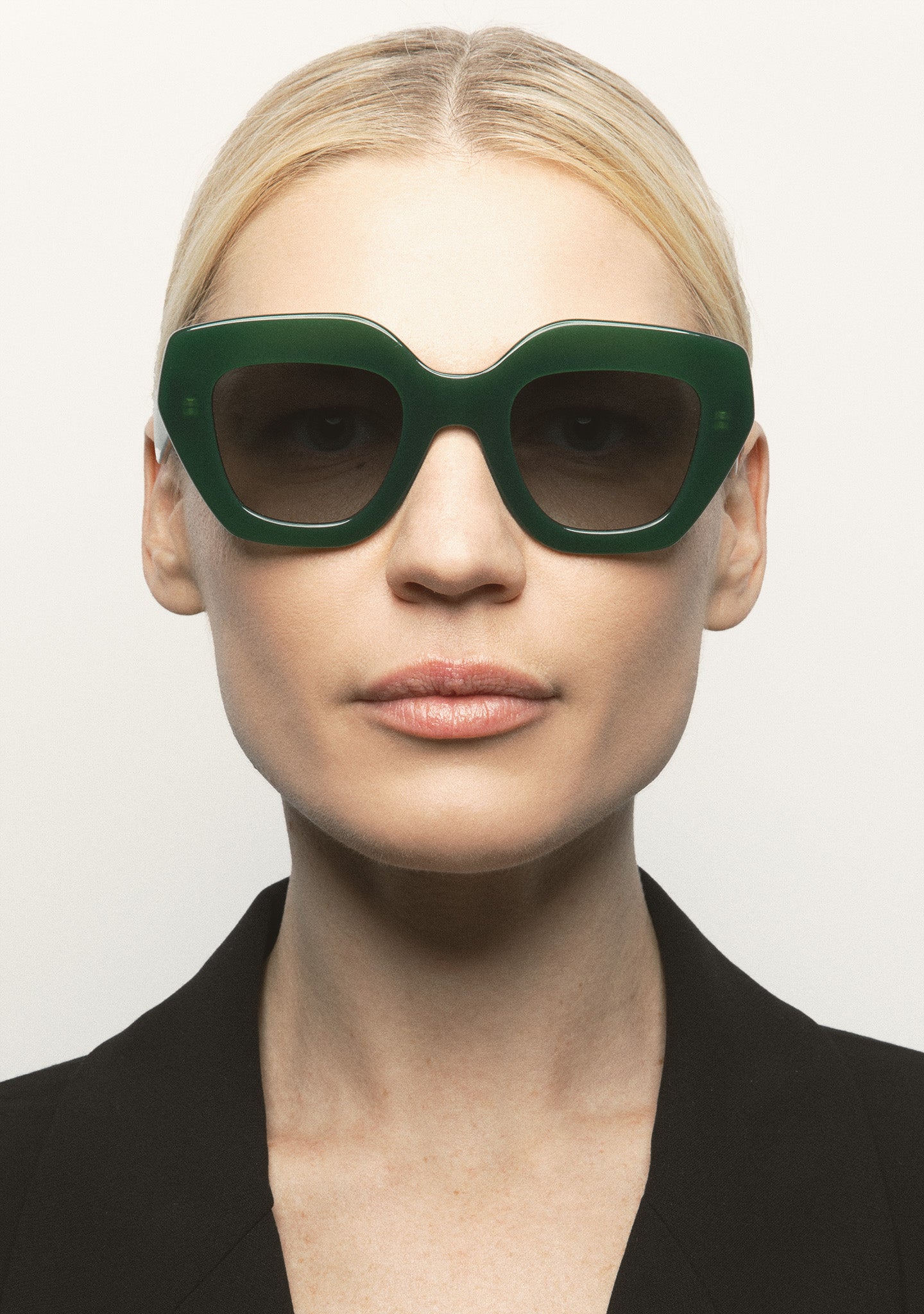 A033703 - A033703-11.jpg