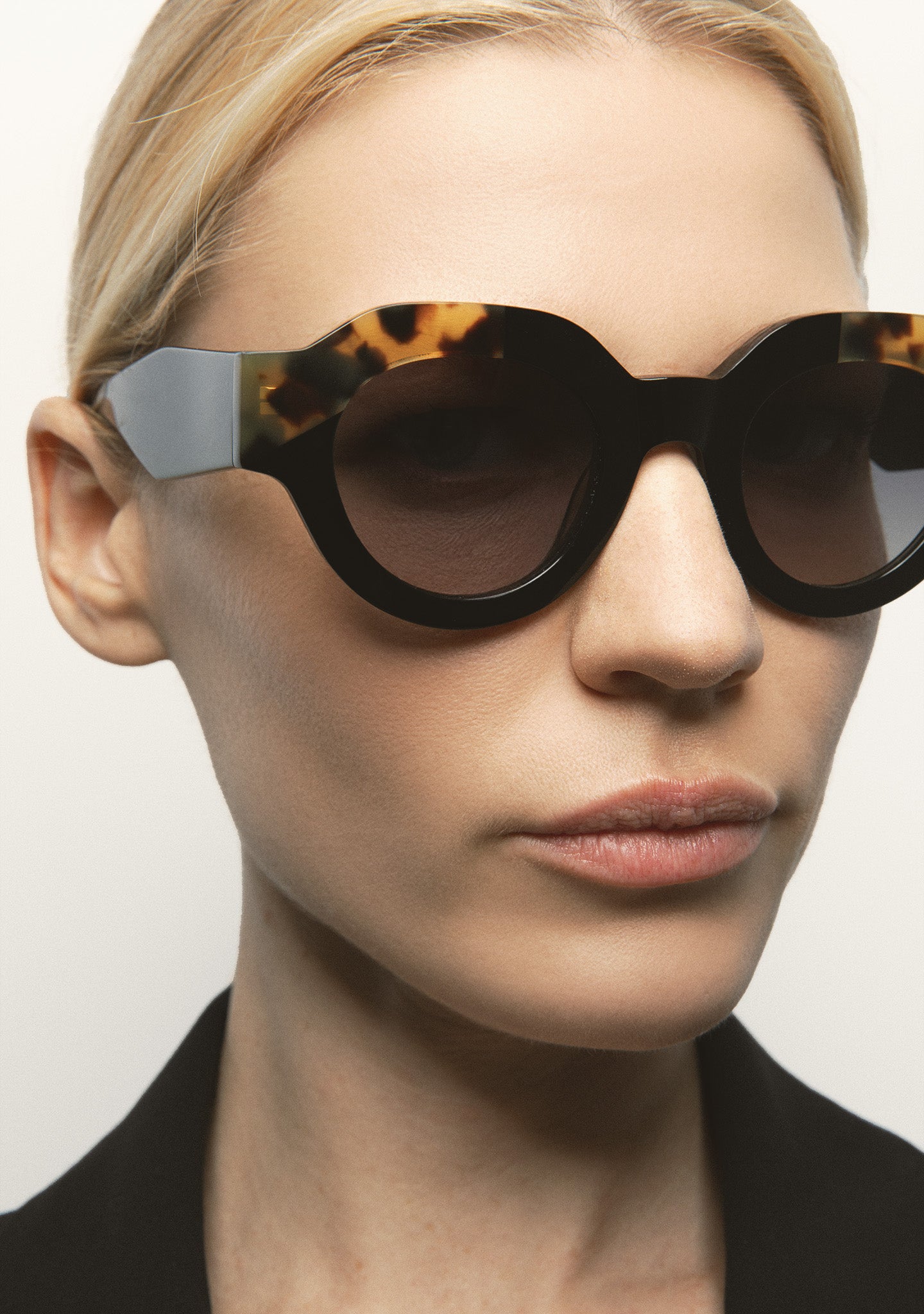 A041401 - A041401-12.jpg