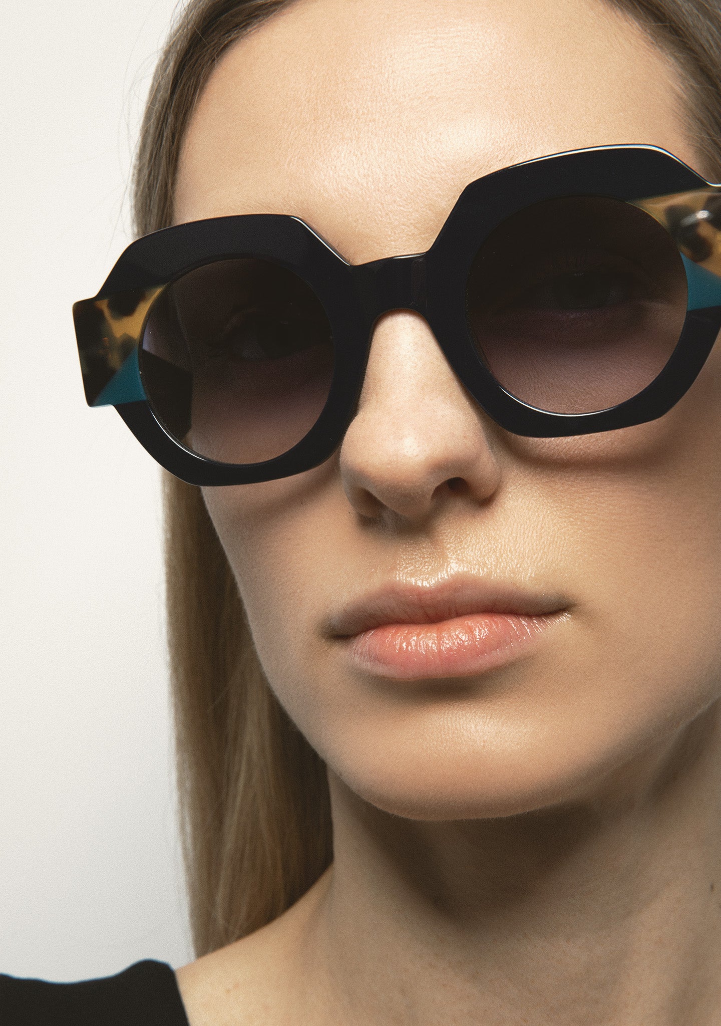 A043104 - A043104-12.jpg