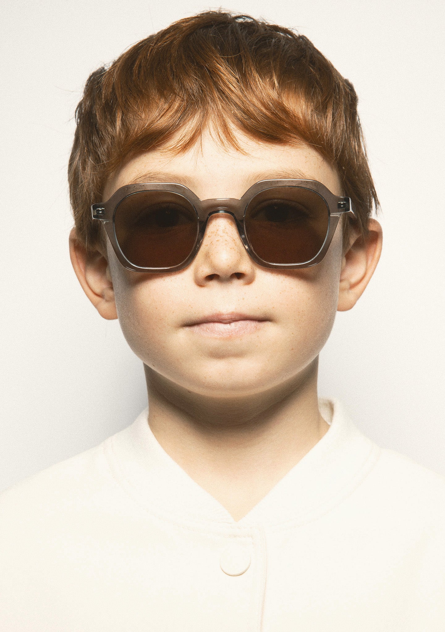 A044104 - A044104-21.jpg