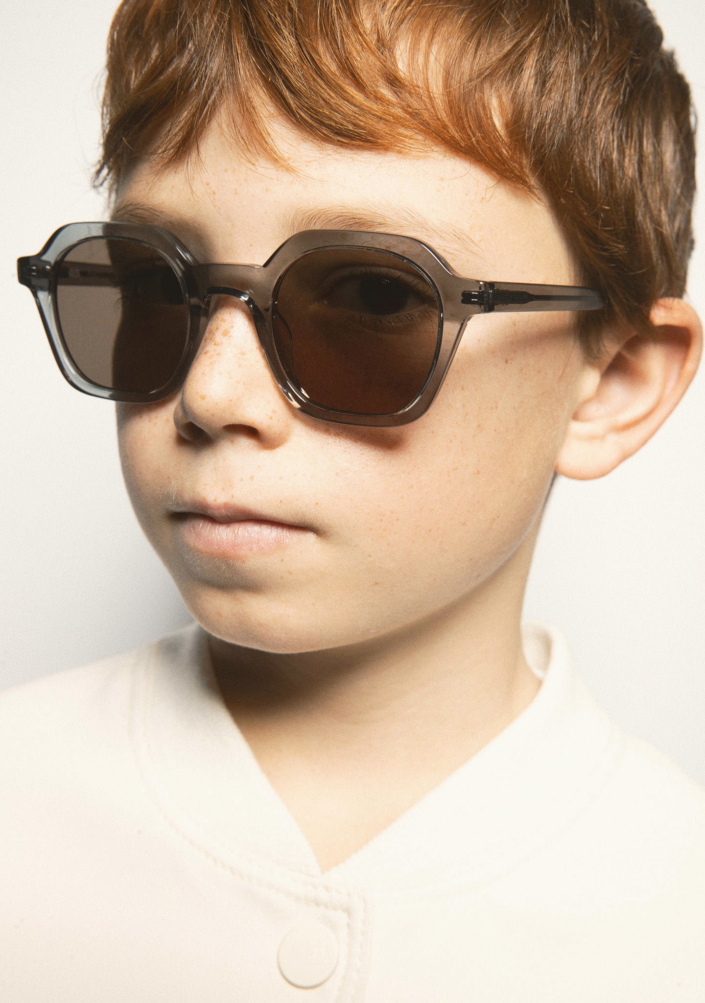 A044104 - A044104-22.jpg