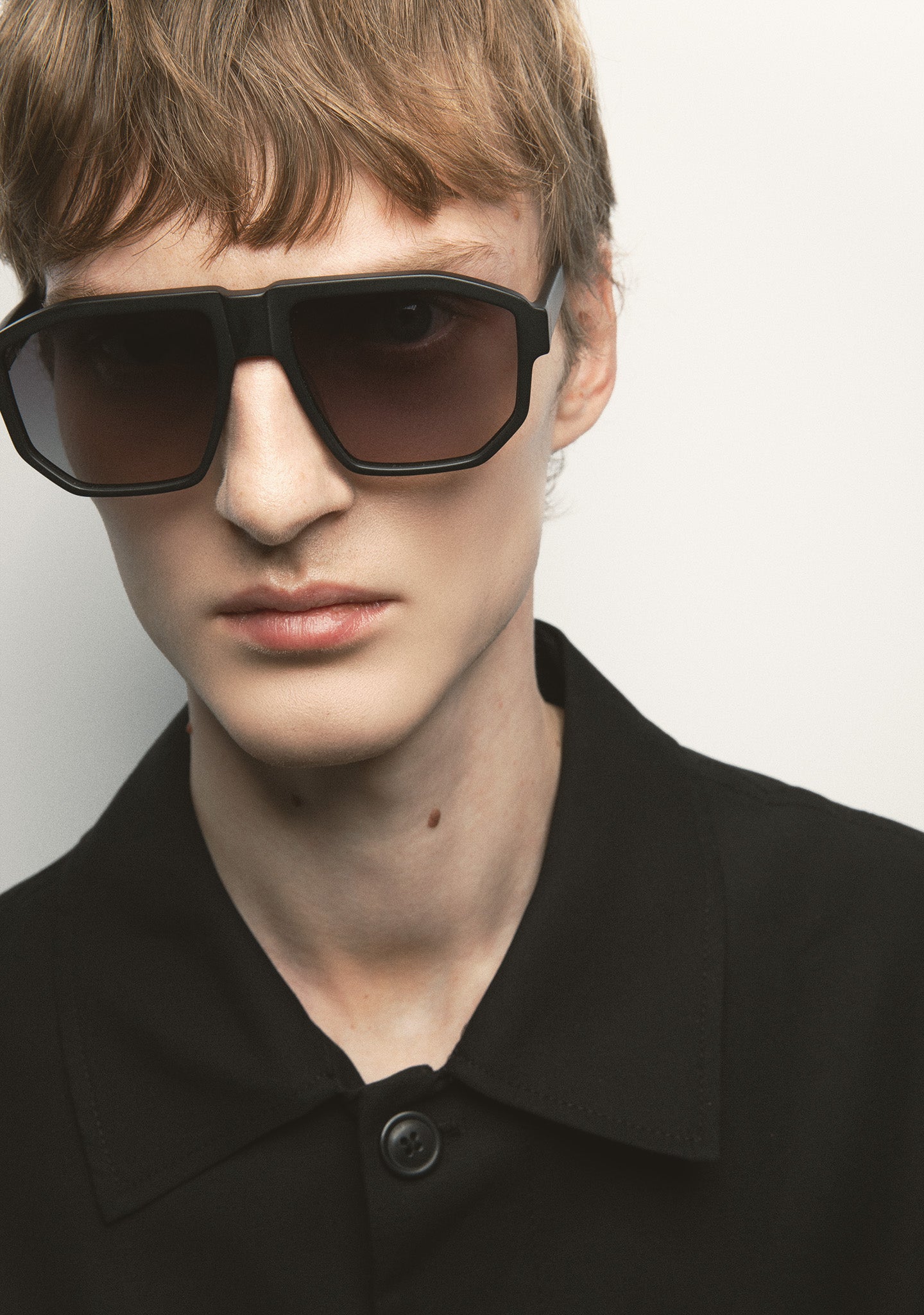 A044501 - A044501-22.jpg