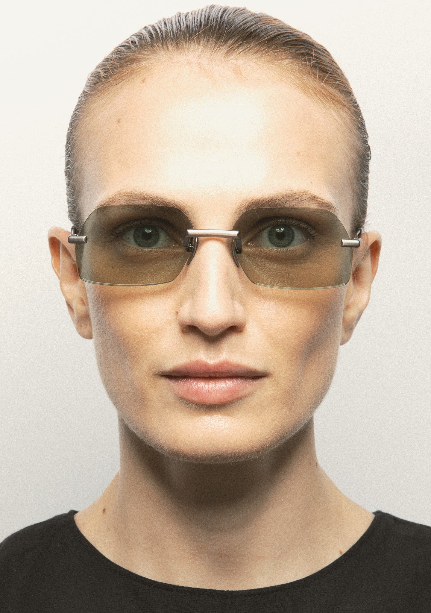 Anselm green PHOTOCHROMIC