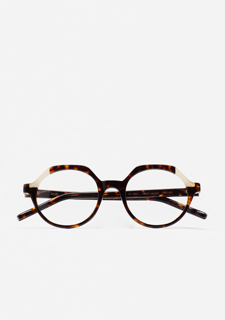 Eyeglasses woman