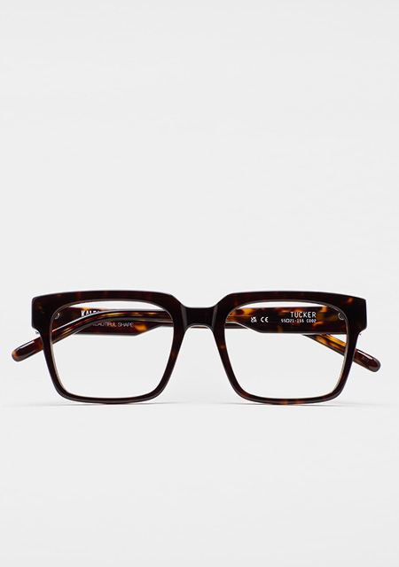 Eyeglasses woman