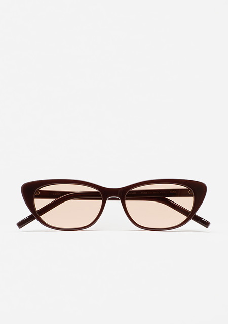 Eyewear woman