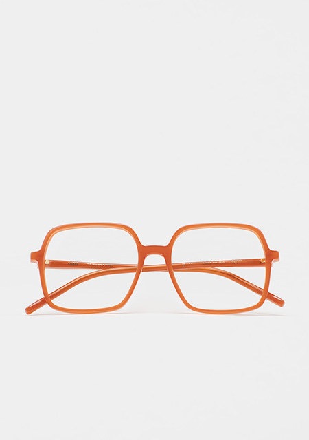 Eyeglasses woman